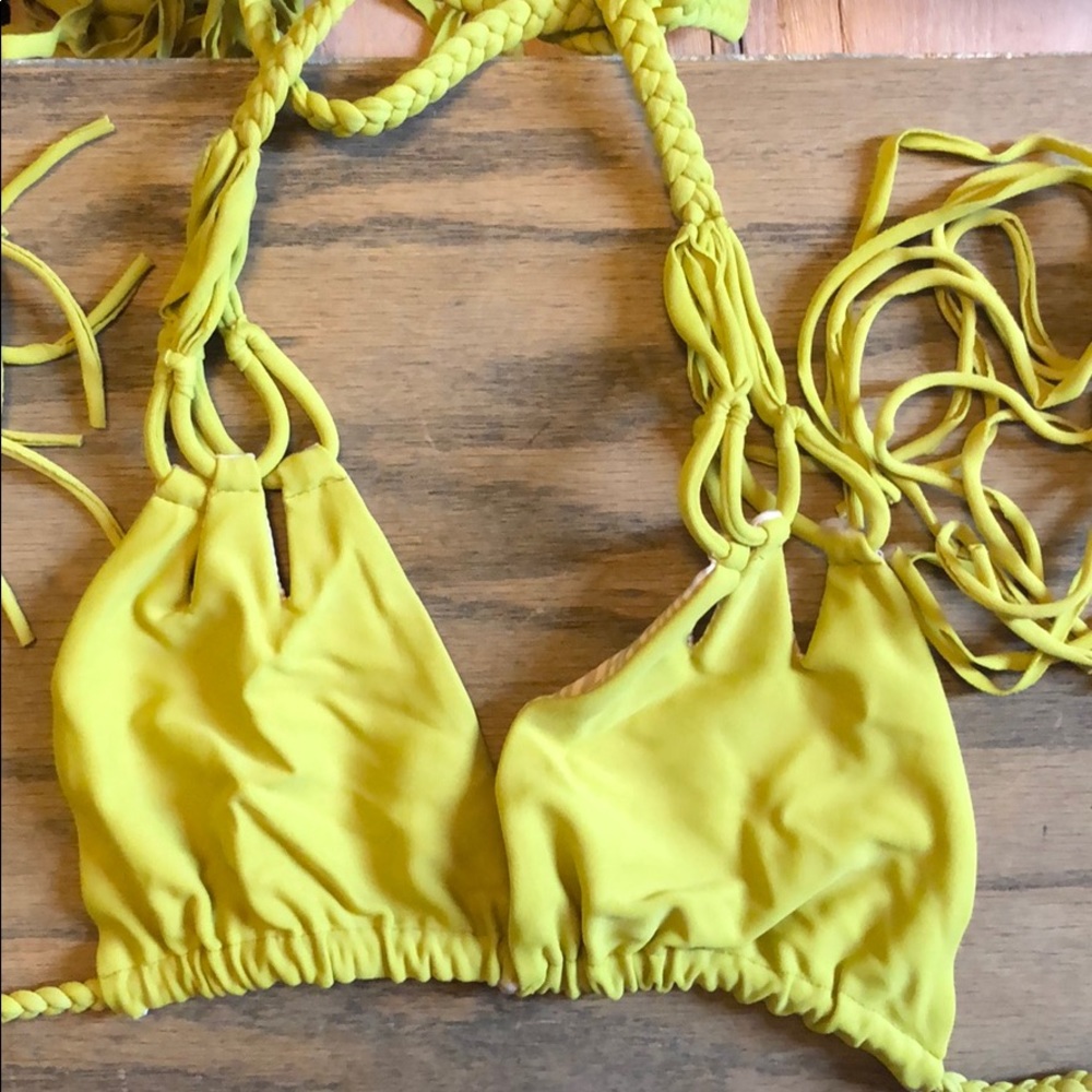 Bikini top